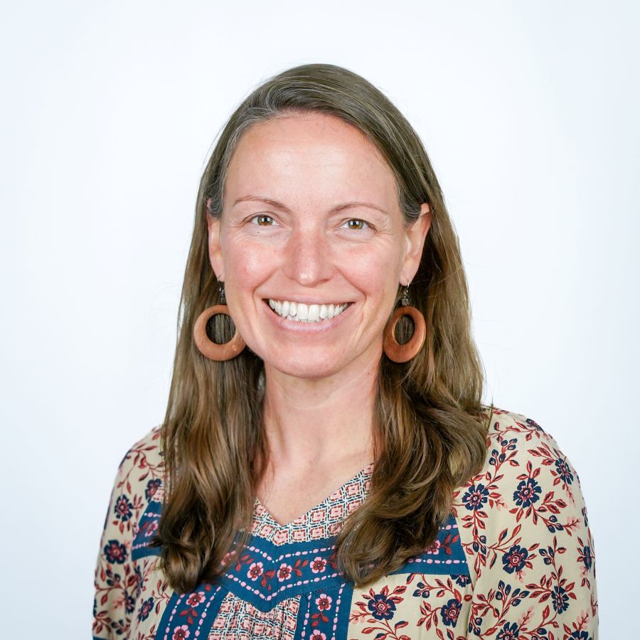 Holly Rinard
